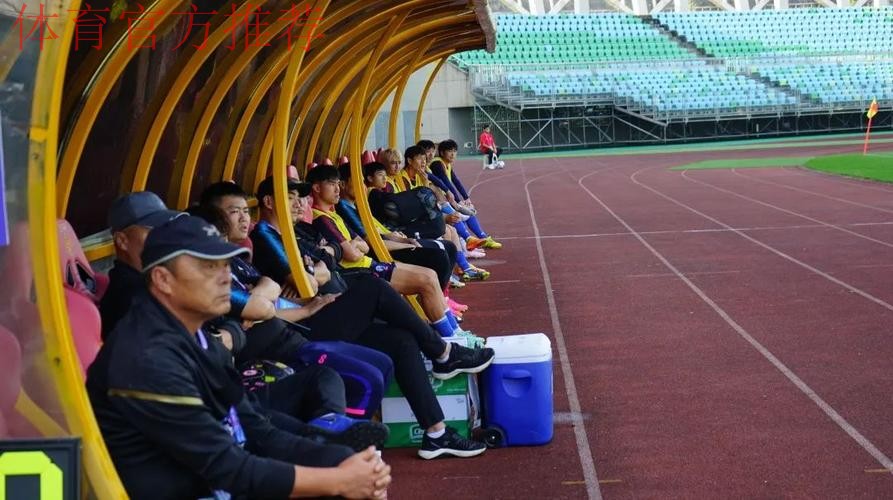 【都匀赛区回顾】深圳青年人五战全胜领衔 上海同济进球数占优惊险入围 【都匀赛区回顾】深圳青年人五战全胜领衔 上海同济进球数占优惊险入围